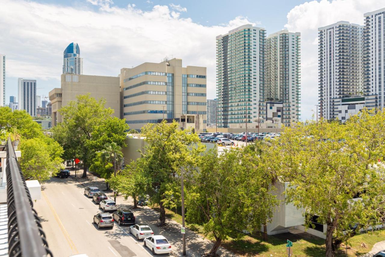 Home Miami Downtown With Balcony - 5 Minutes From Wynwood & Port - Art District Near Beach Bagian luar foto
